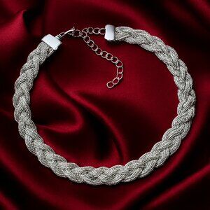 Silver Braided Choker Necklace – Dazzling Women’s Fashion Statement Jewelry